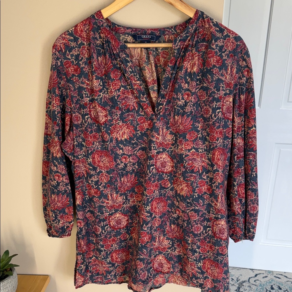 Chaps Denim multi floral print cotton v neck blouse